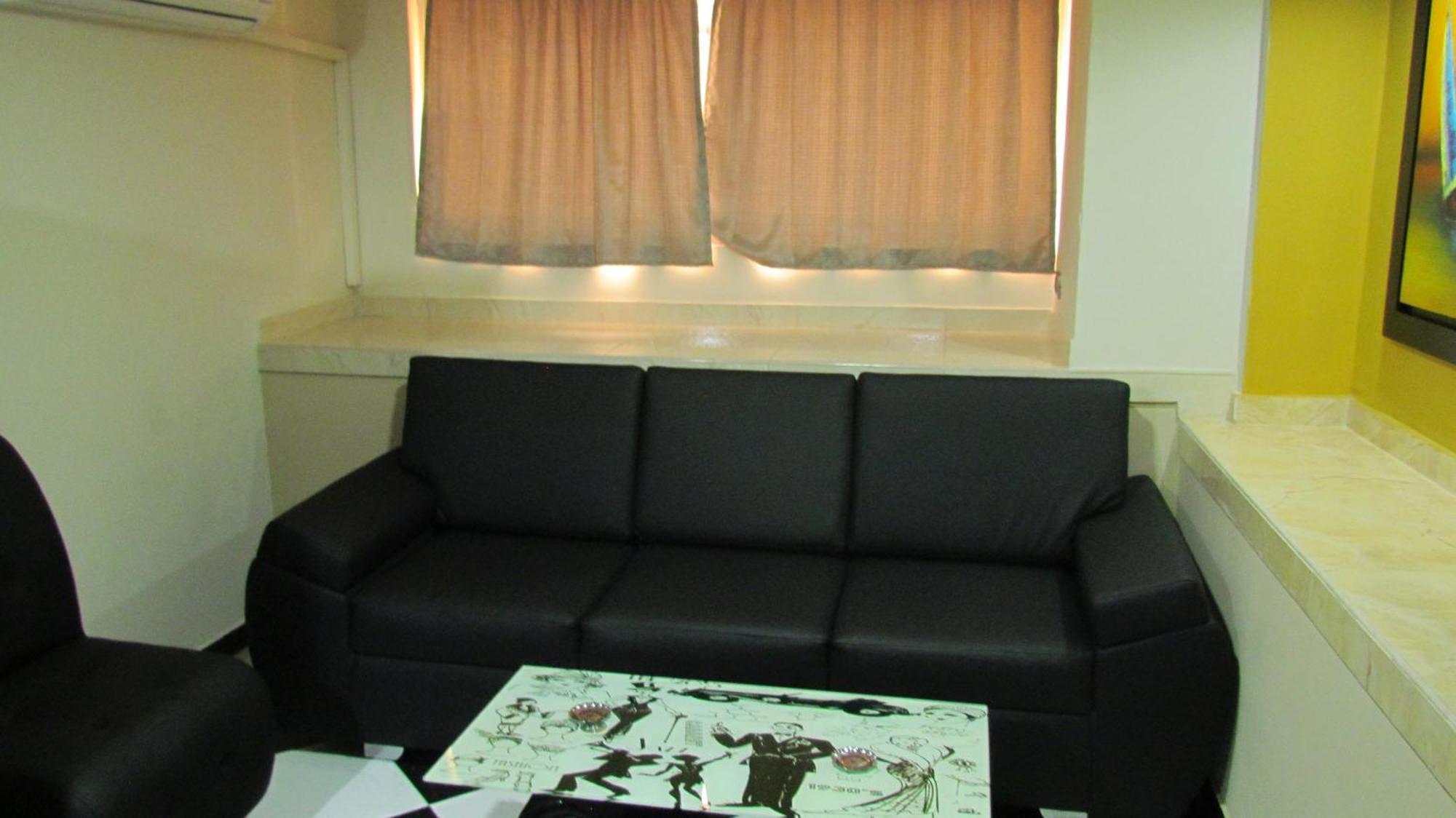 Apartamentos En El Poblado Медельин Экстерьер фото