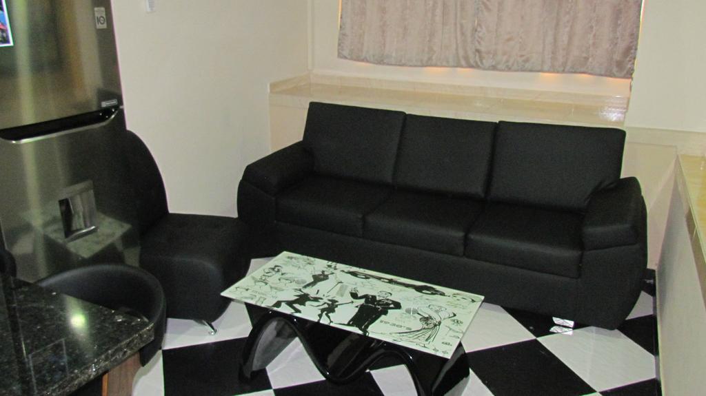 Apartamentos En El Poblado Медельин Экстерьер фото