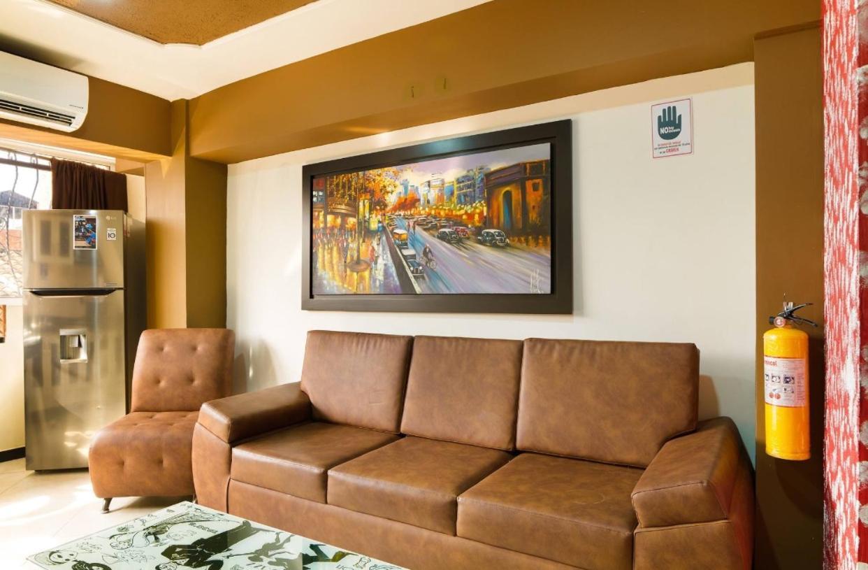 Apartamentos En El Poblado Медельин Экстерьер фото