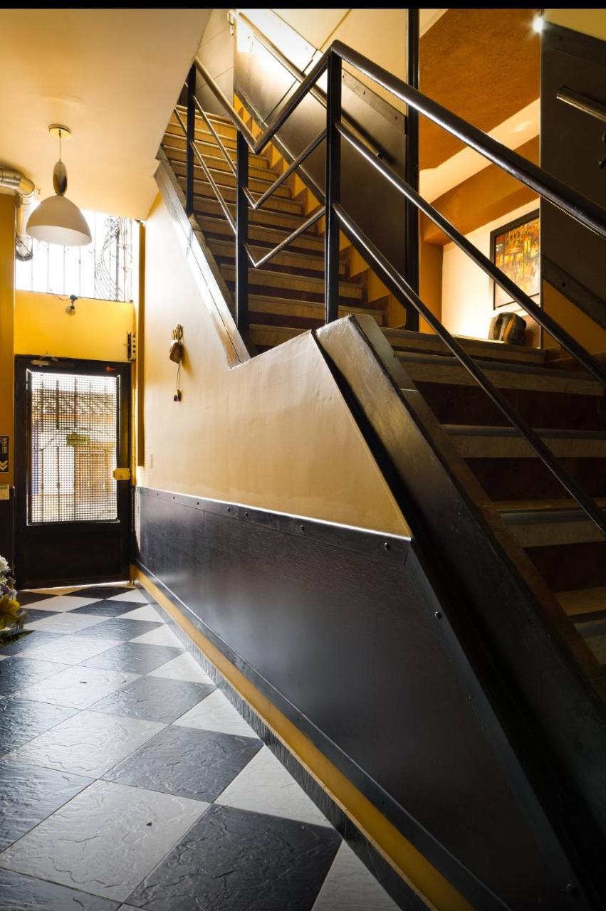Apartamentos En El Poblado Медельин Экстерьер фото