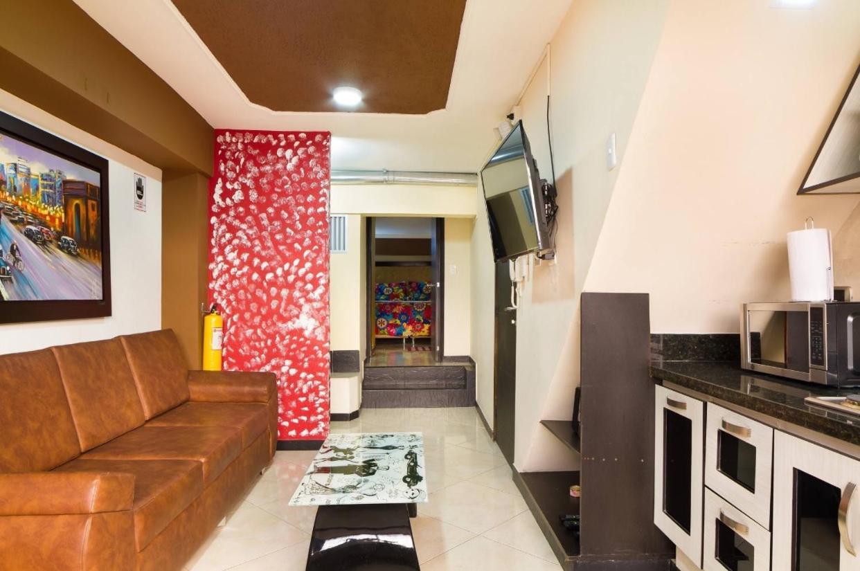 Apartamentos En El Poblado Медельин Экстерьер фото