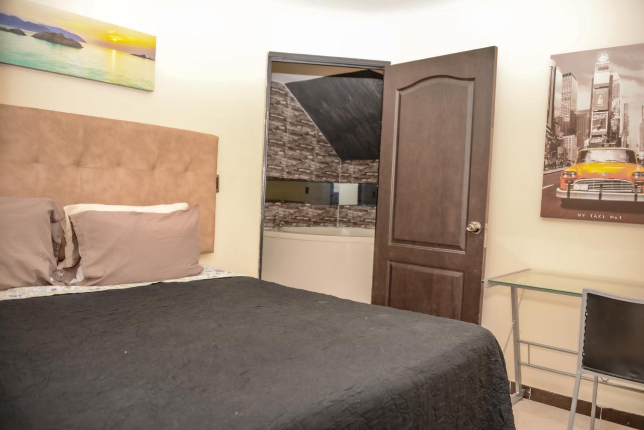 Apartamentos En El Poblado Медельин Экстерьер фото